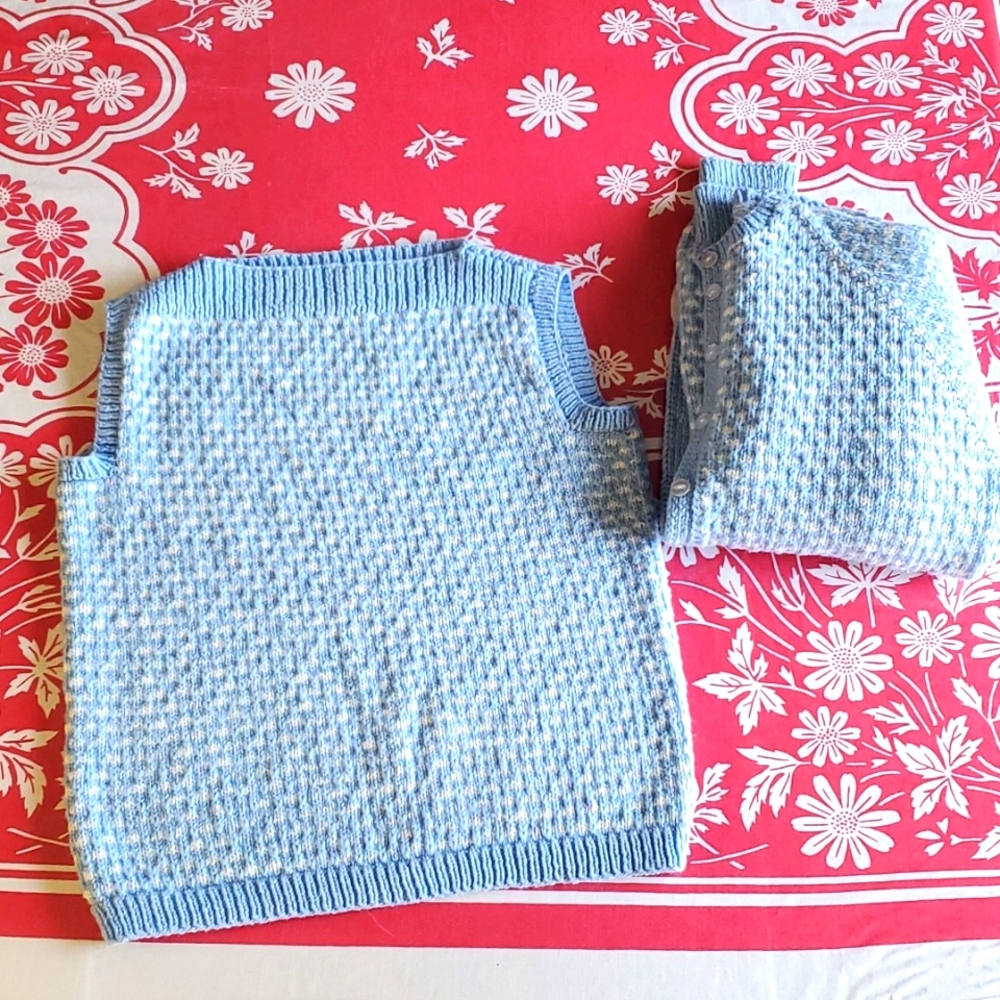 Vintage Handmade Knit Sparkly sweater set sm/md